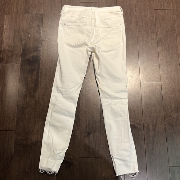 Evernew white denim pants size 6 good condition - Picture 3 of 4